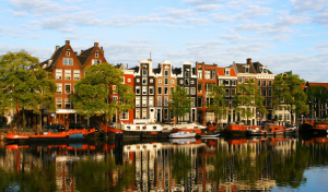 Amsterdam 300x176 Amsterdam